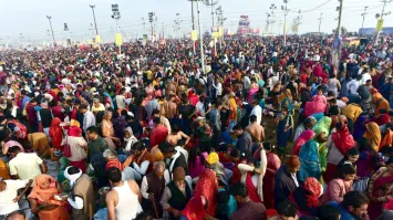 Akharas and saints at Magh Mela